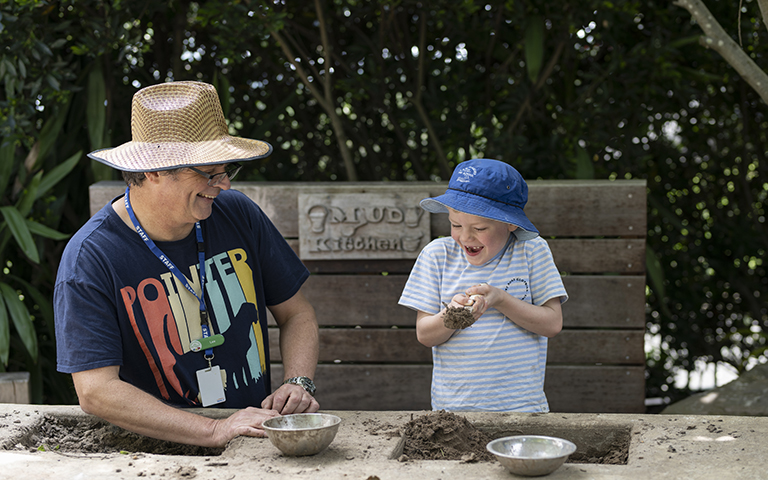 Early Childhood Provisionally Registered Teacher (PRT) Grants Program: Applications are now open